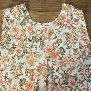 Violet & Claire Size XL Women’s Sleeveless Blouse Top Floral